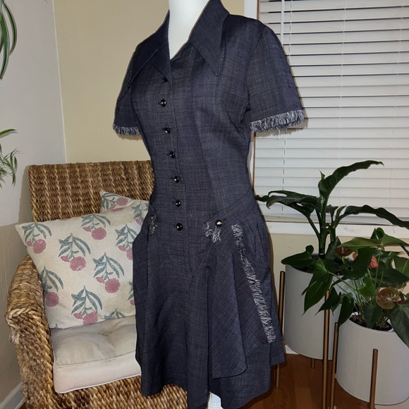 Authentic Vintage Chanel Denim Dress Size 38 - Picture 2 of 13